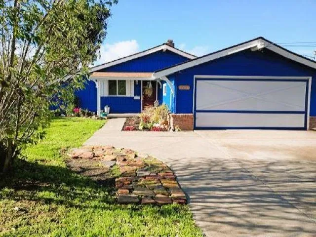 $949,999 | 24741 Calaroga Avenue, Hayward, CA 94545