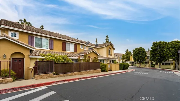 $3,350 | 28511 Trento Way, Lake Forest, CA 92679