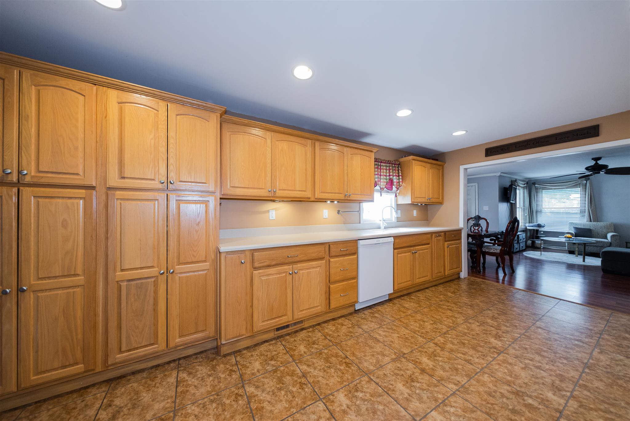 2620 Benton Road Mount Vernon, IL 62864 - Photo 27 of 34 Gallery Image 27