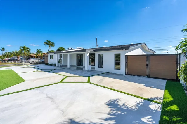 a view of a house with entertaining space