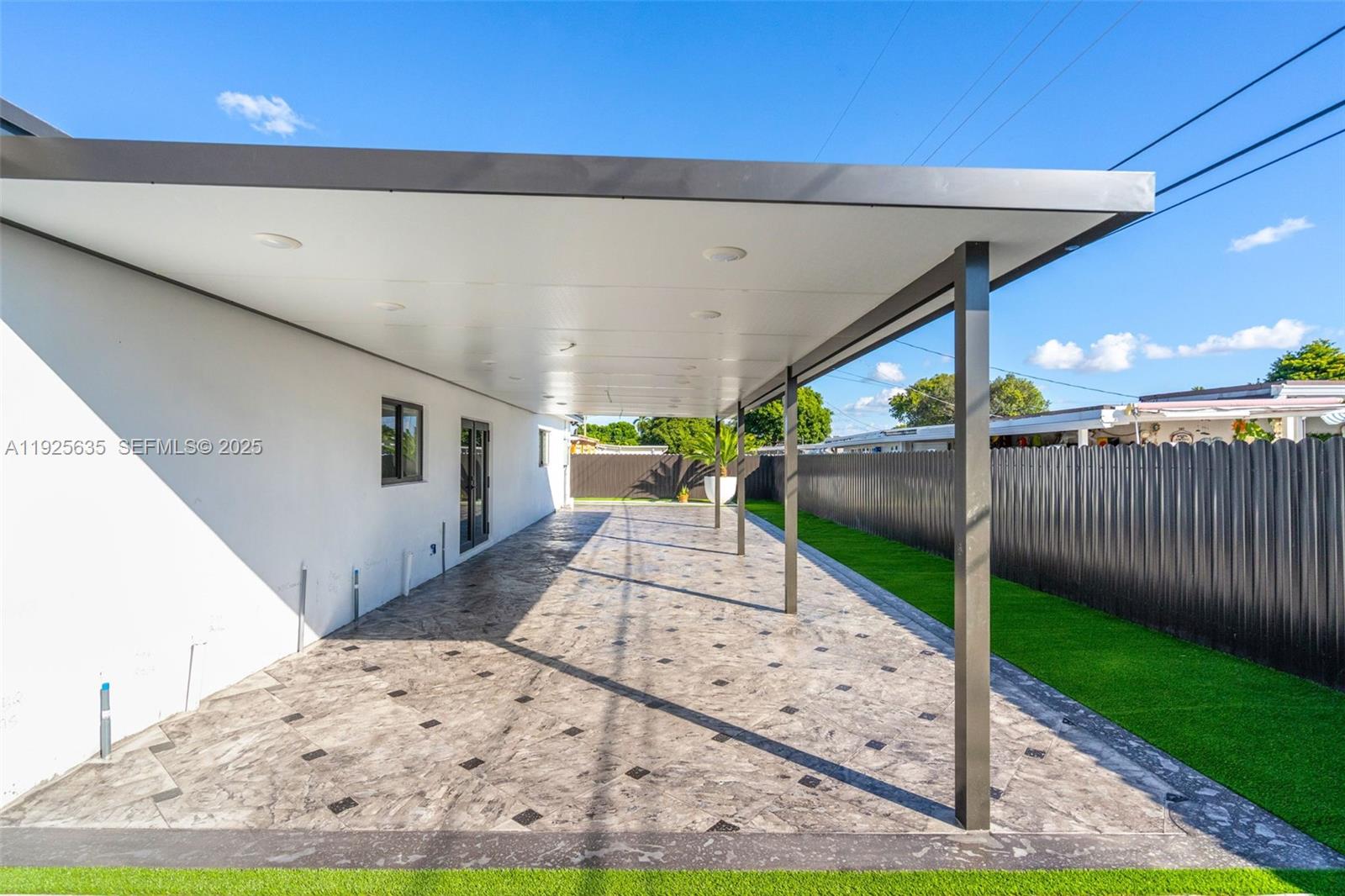 864 West 69th Place Hialeah, FL 33014 - Photo 37 of 45 a view of a backyard