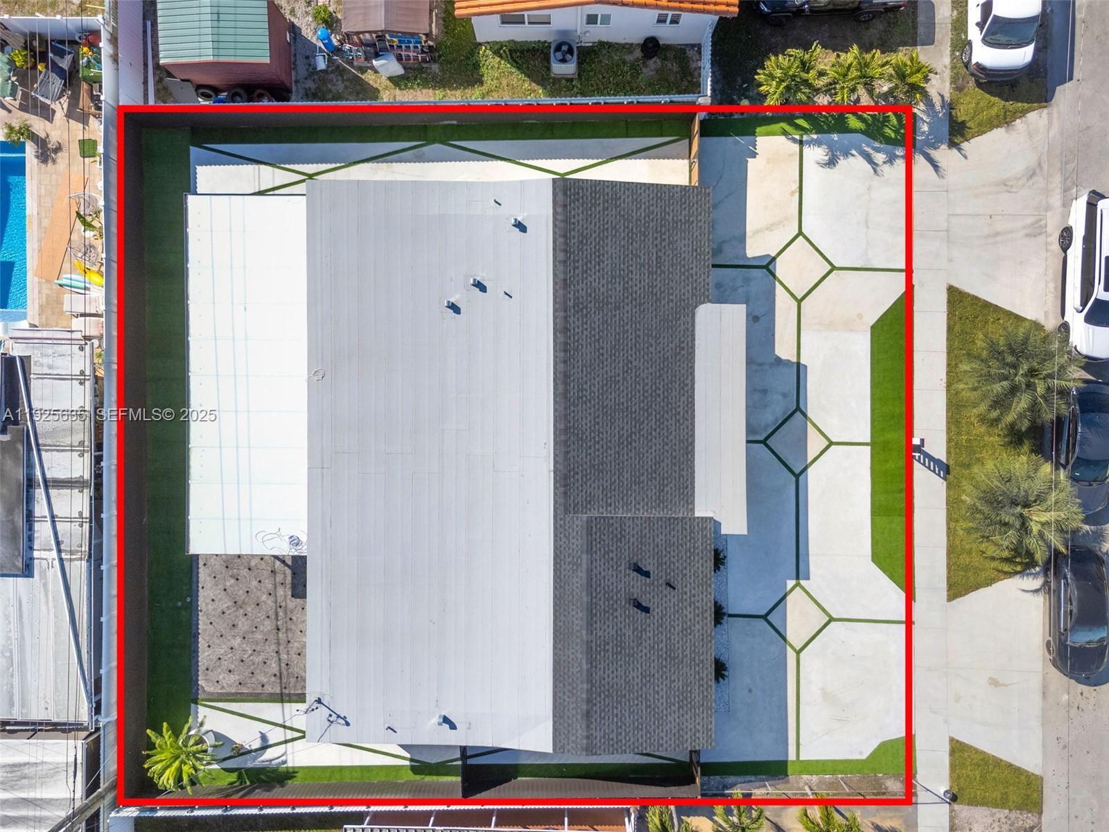 864 West 69th Place Hialeah, FL 33014 - Photo 8 of 45 a bird view of a house