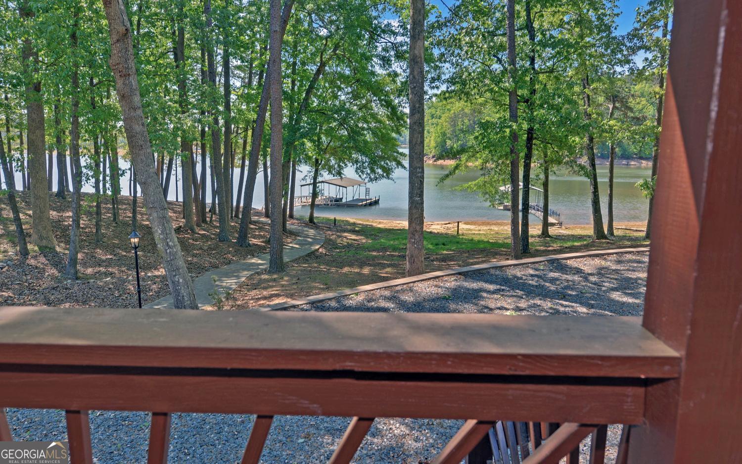 123 Ridgemore Circle Toccoa, GA 30577 - Photo 5 of 32