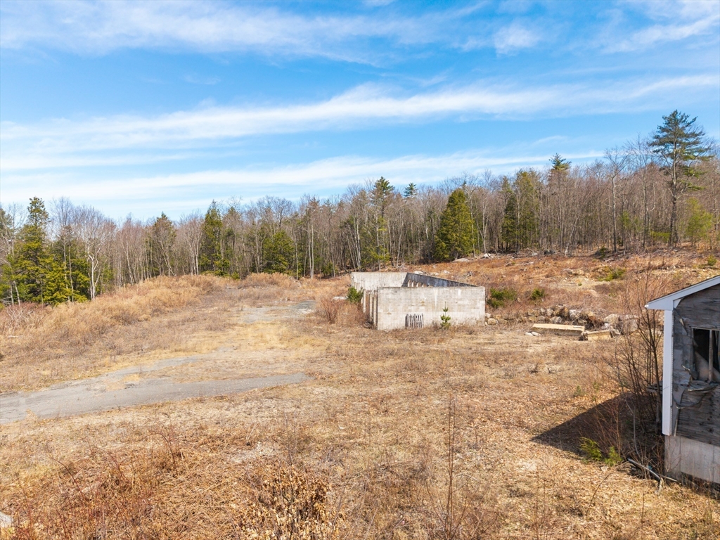 706 Petersham Road Athol, MA 01331 - Photo 5 of 10 a view of a yard with a snow