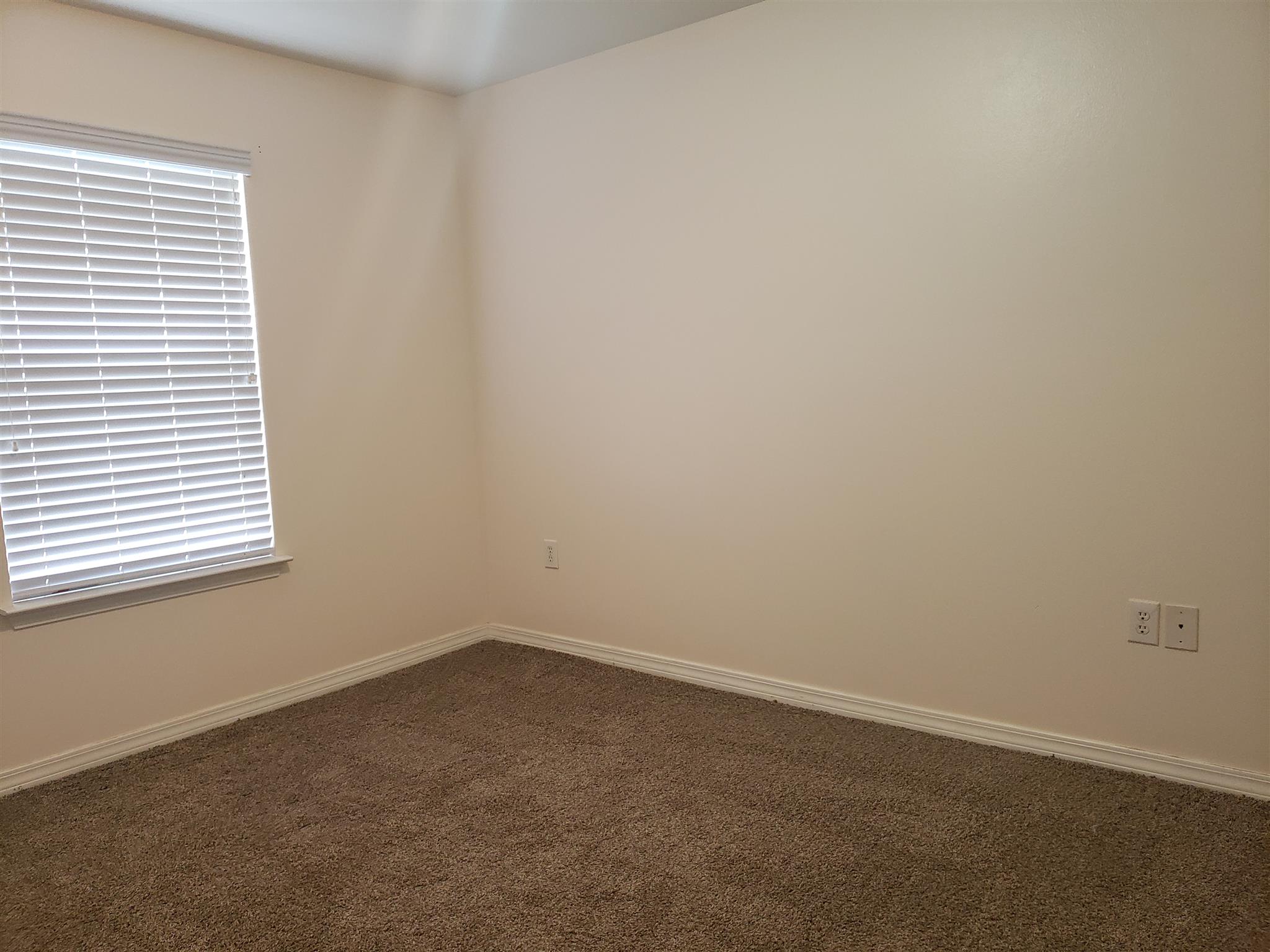 16730 Sugar Loop Foley, AL 36535 - Photo 21 of 25 Guest bedroom