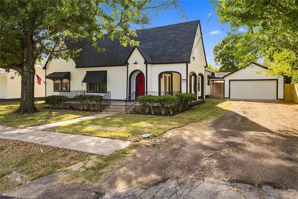 $239,000 | 1120 Southwest 1st Street, Cooper, TX 75432