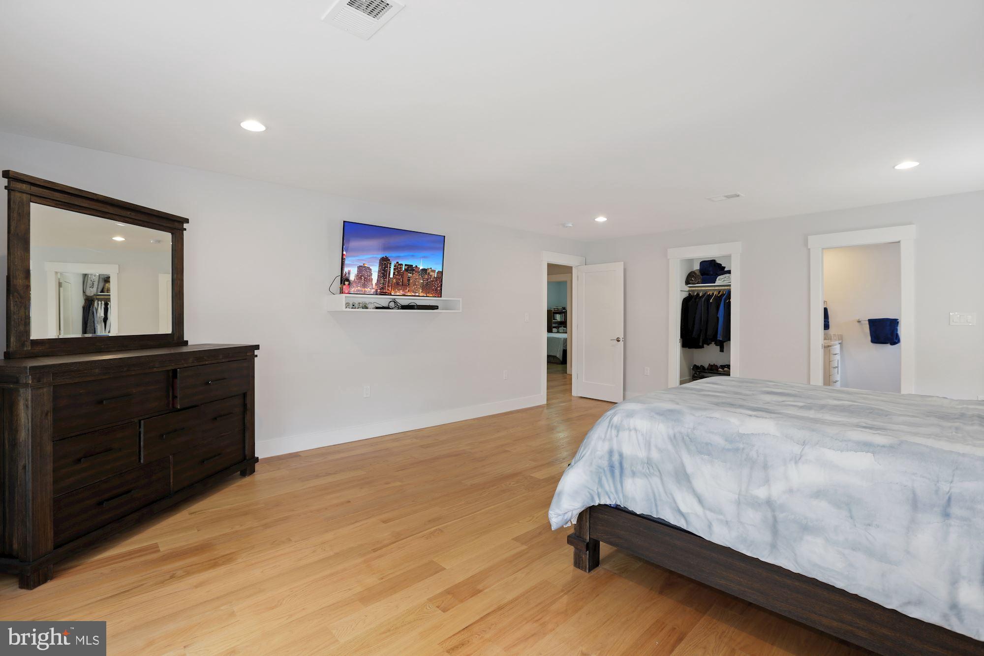 12725 Gould Road Silver Spring, MD 20906 - Photo 29 of 34 Upper Level Owner's Bedroom