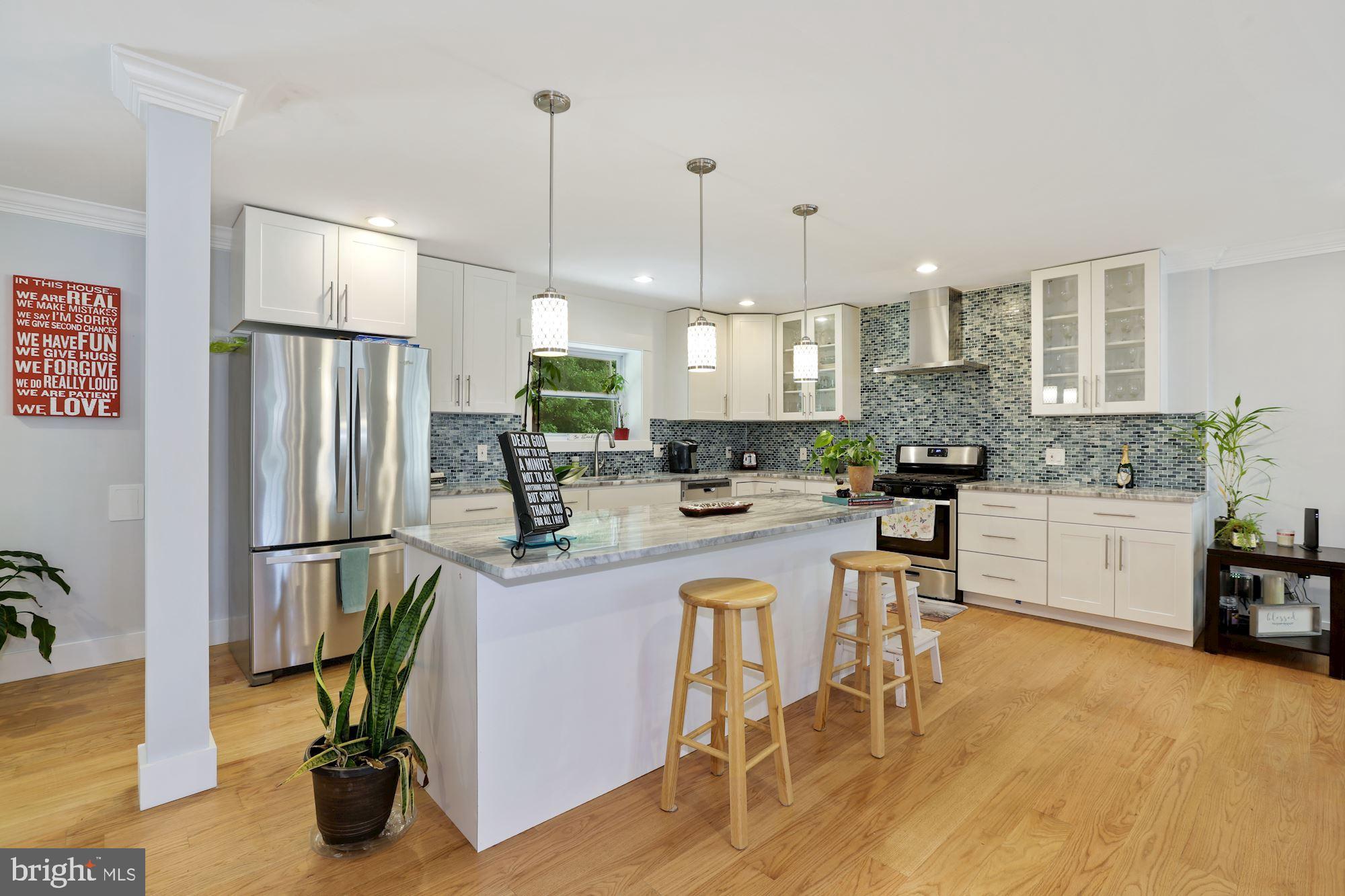 12725 Gould Road Silver Spring, MD 20906 - Photo 10 of 34 Main Level Kitchen