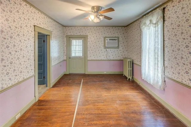 $142,500 | 216 South Dickey Street, Sparta, IL 62286