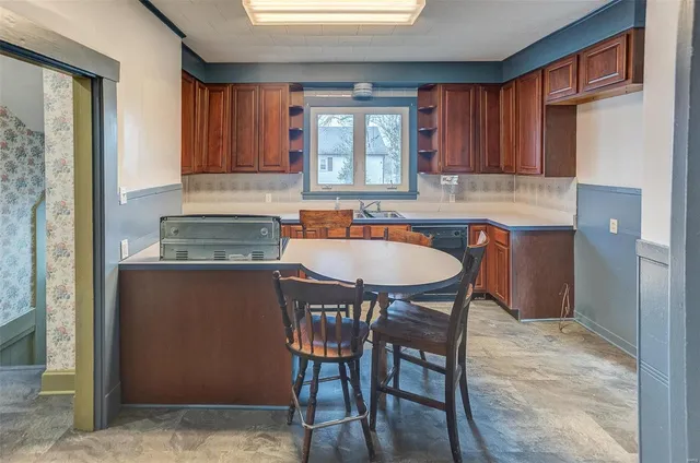 $142,500 | 216 South Dickey Street, Sparta, IL 62286