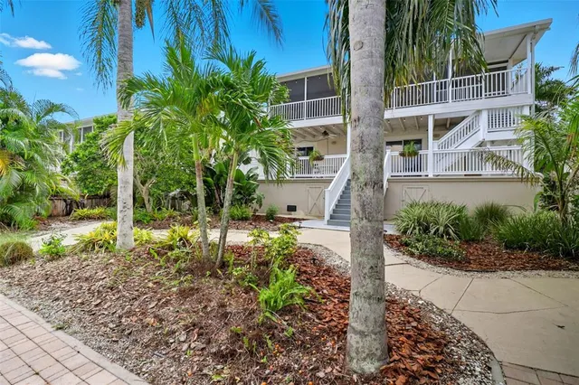 $659,900 | 76 Gulfwinds Drive, Palm Harbor, FL 34683