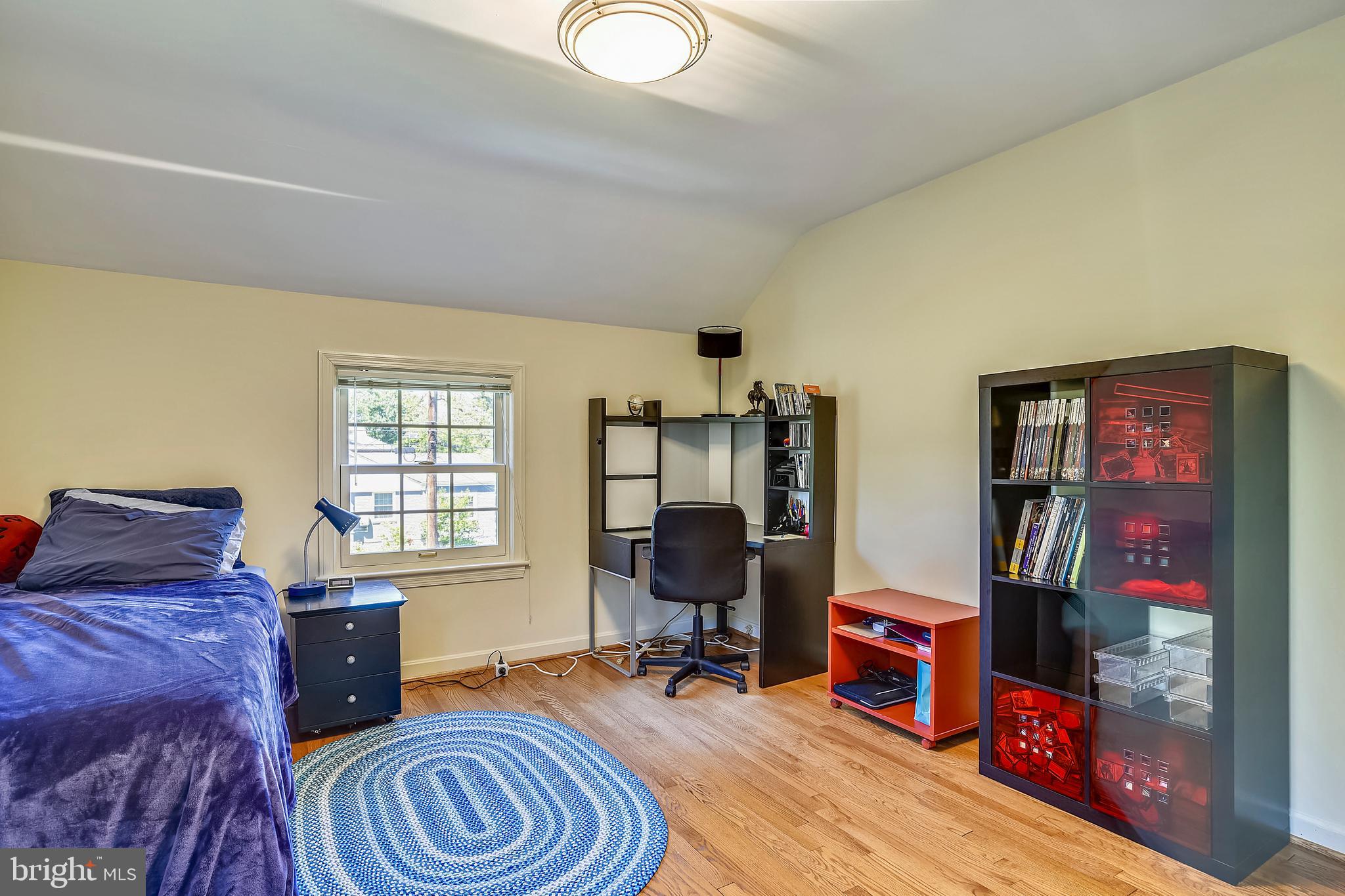 8719 Ridge Road Bethesda, MD 20817 - Photo 13 of 31