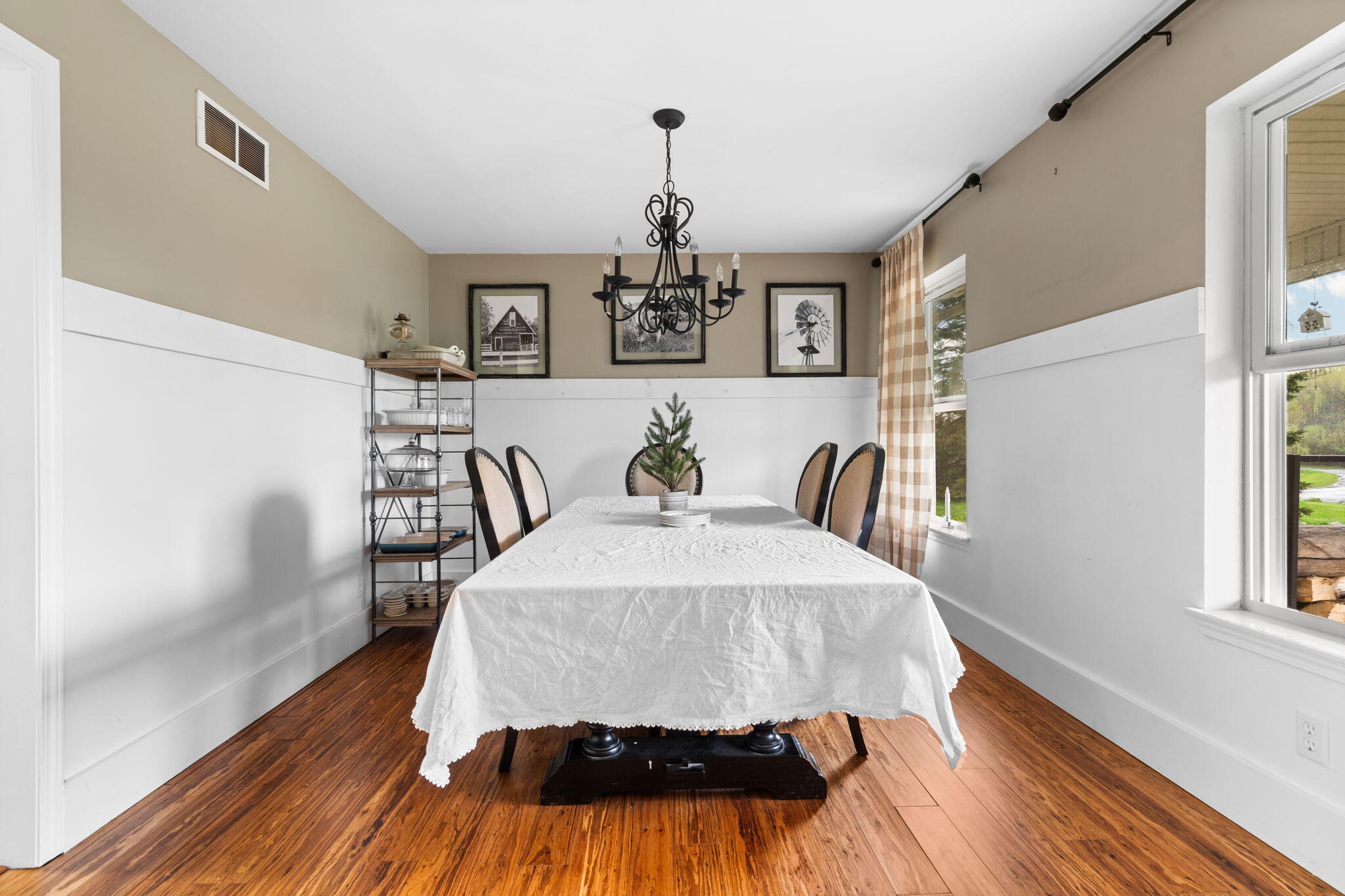 4335 Dauncy Road Flat Rock, MI 48134 - Photo 5 of 85 24-web-or-mls-DSC02295
