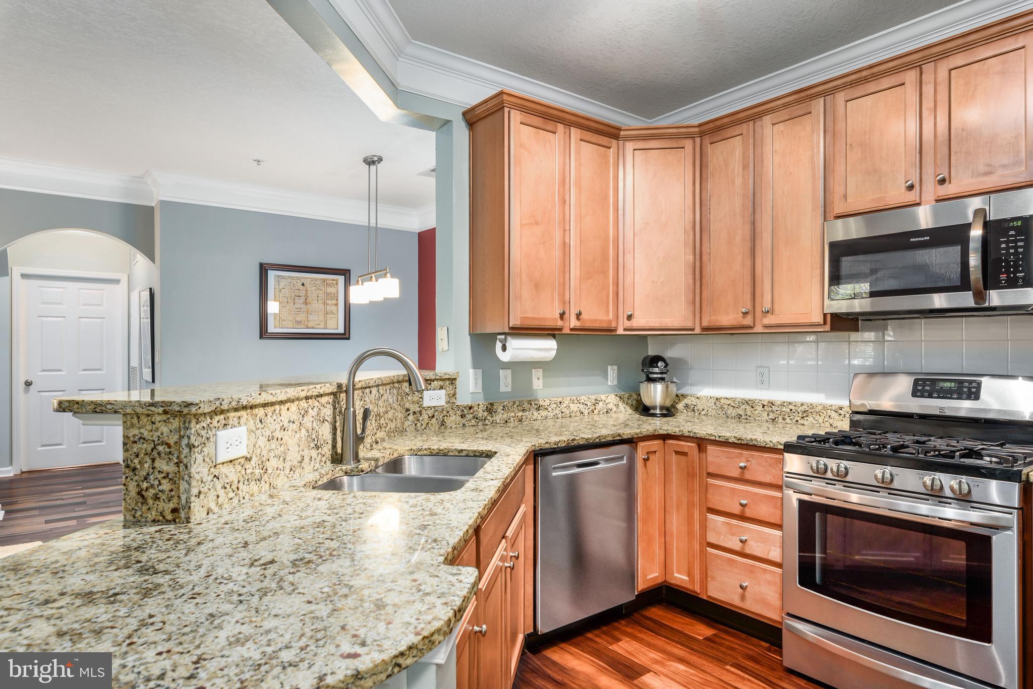 514 Sunset View Terrace Southeast, Unit 208 Leesburg, VA 20175 - Photo 10 of 26