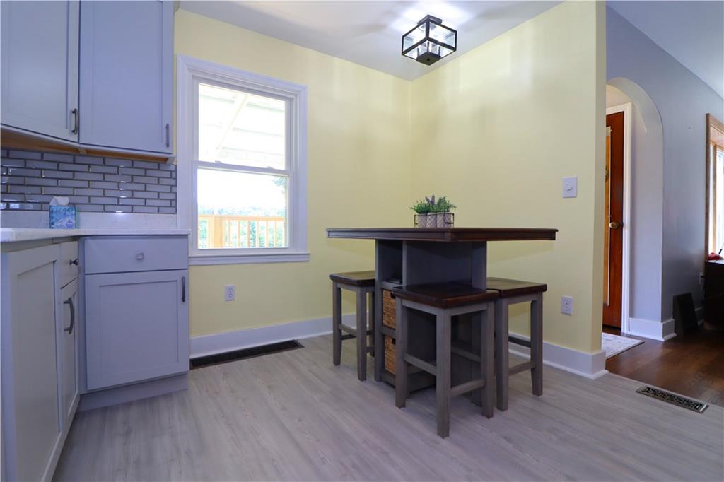 418 Pine Hill Road Kittanning, PA 16201 - Photo 9 of 20 a workspace with furniture and window