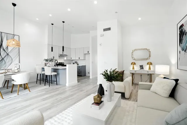 $979,000 | 889 McLellan Drive, Unit 303, South San Francisco, CA 94080