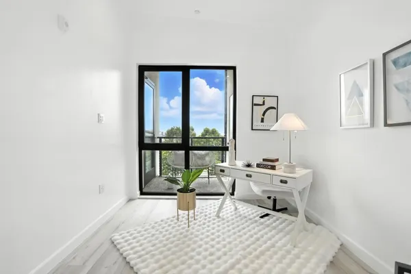 $979,000 | 889 McLellan Drive, Unit 303, South San Francisco, CA 94080