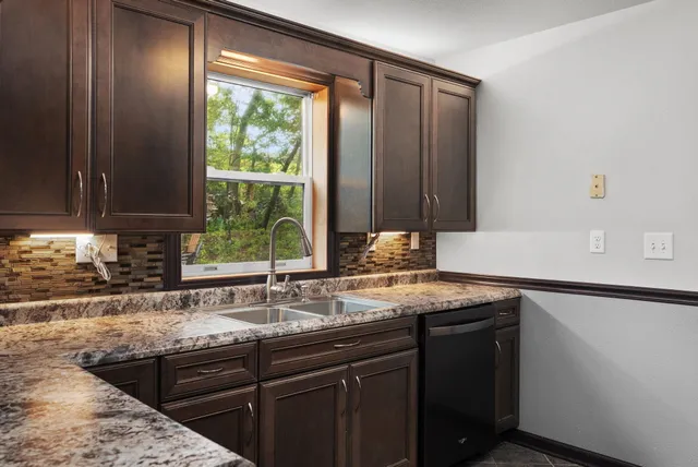 $430,000 | 222 Grove Ridgeway Wi 53582, Ridgeway, WI 53582