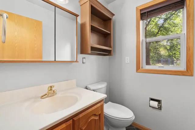 $430,000 | 222 Grove Ridgeway Wi 53582, Ridgeway, WI 53582