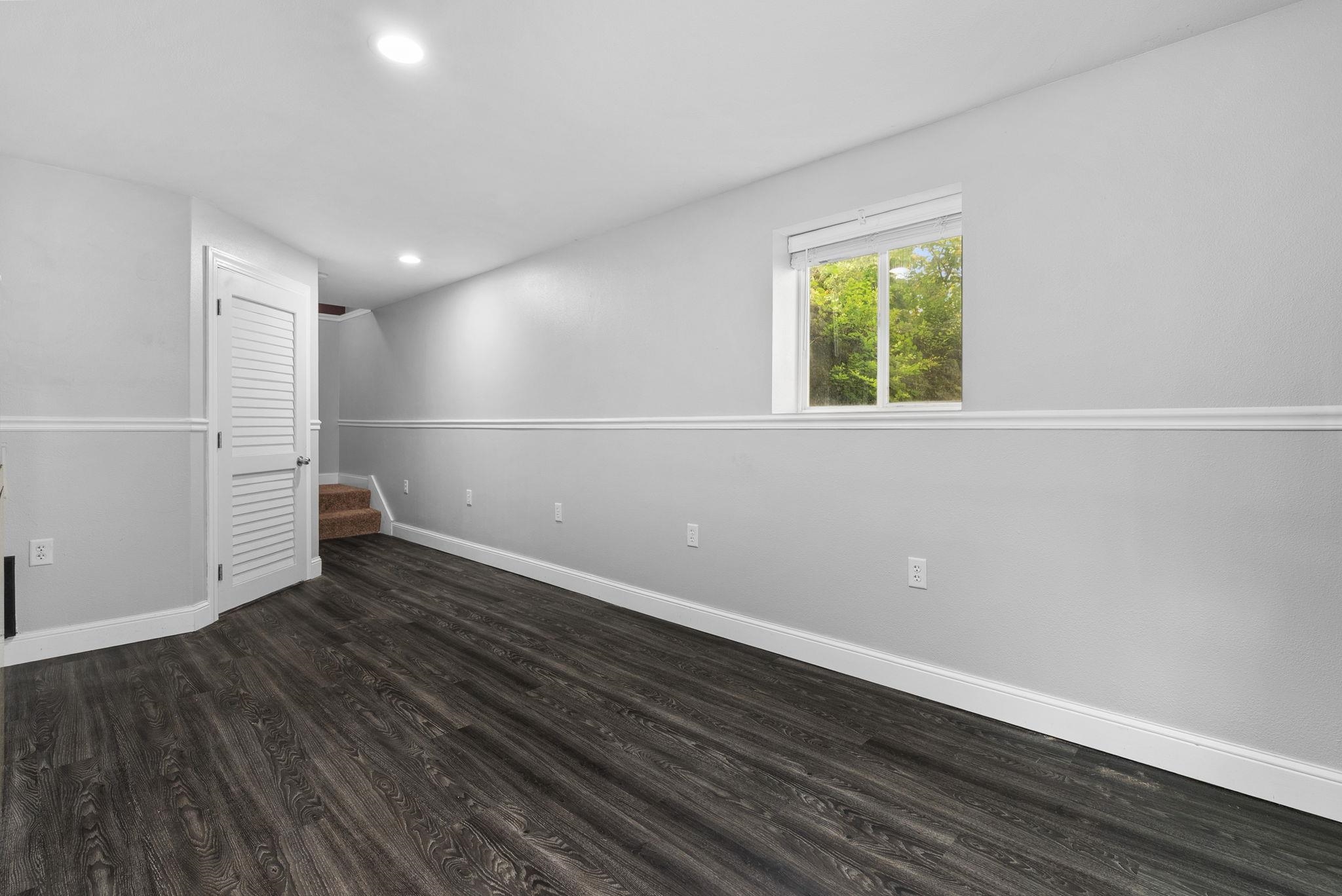 222 Grove Ridgeway Wi 53582 Ridgeway, WI 53582 - Photo 26 of 41