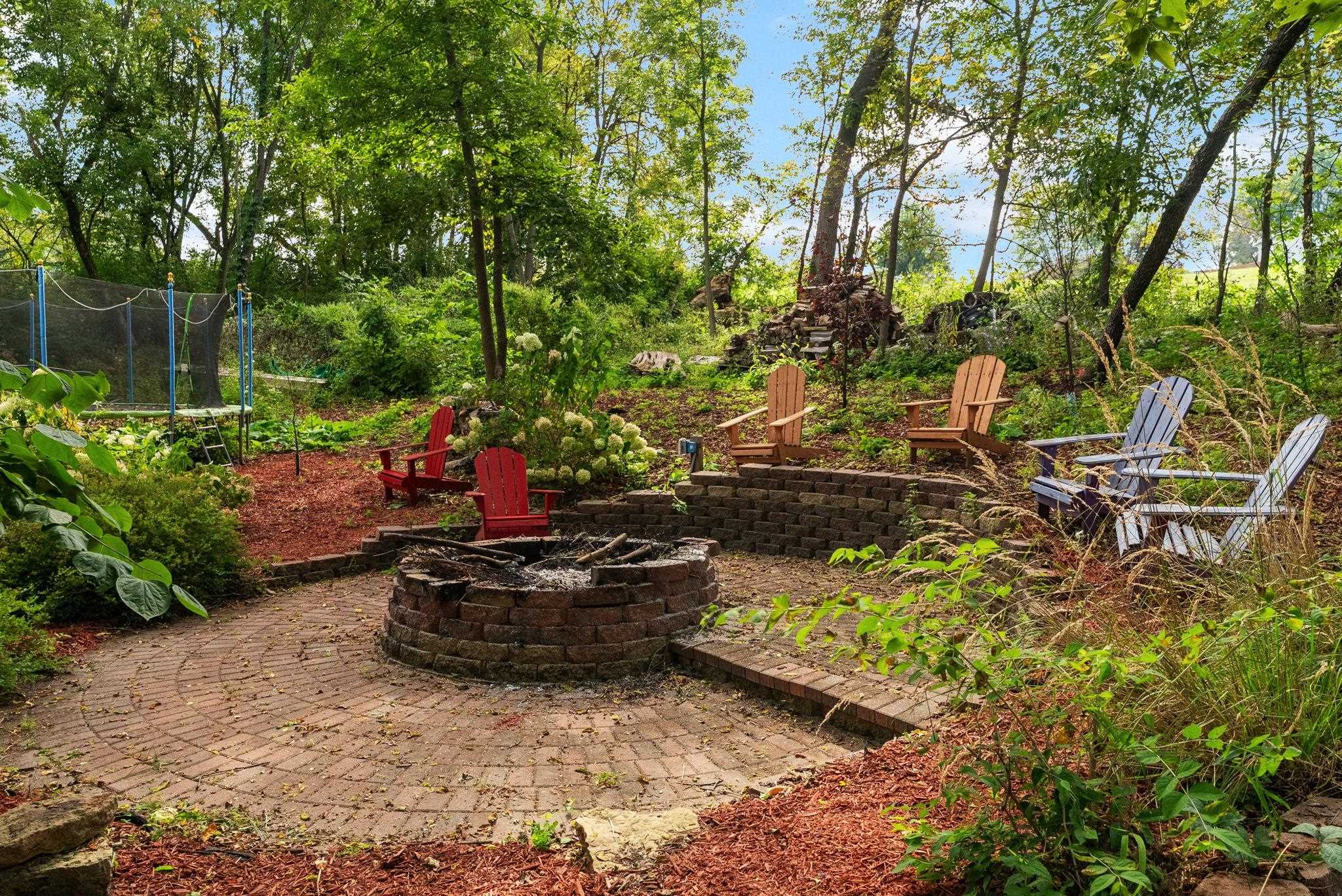 222 Grove Ridgeway Wi 53582 Ridgeway, WI 53582 - Photo 35 of 41