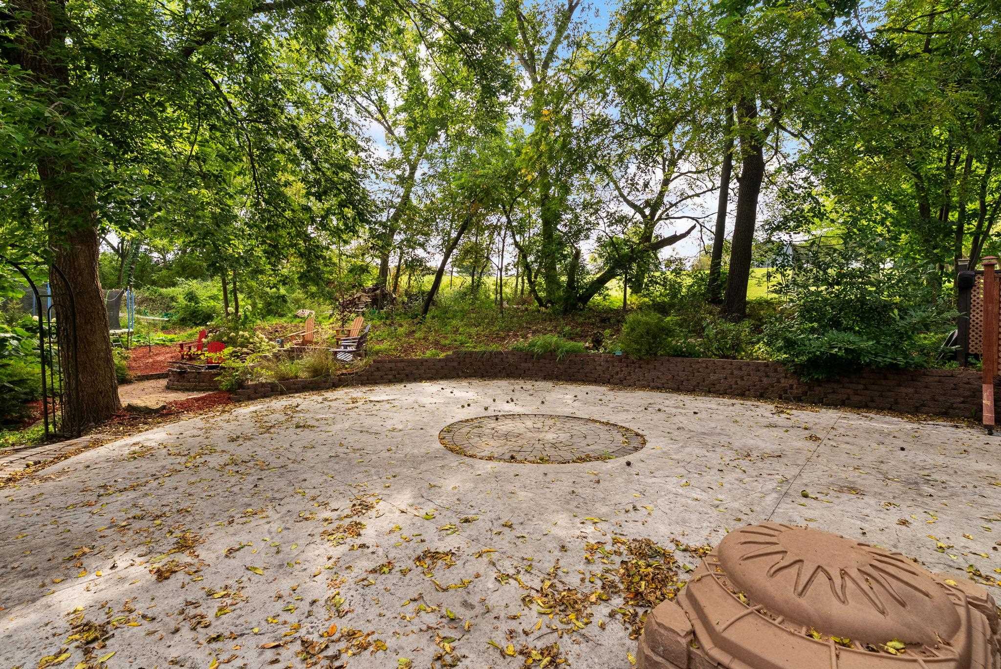 222 Grove Ridgeway Wi 53582 Ridgeway, WI 53582 - Photo 36 of 41