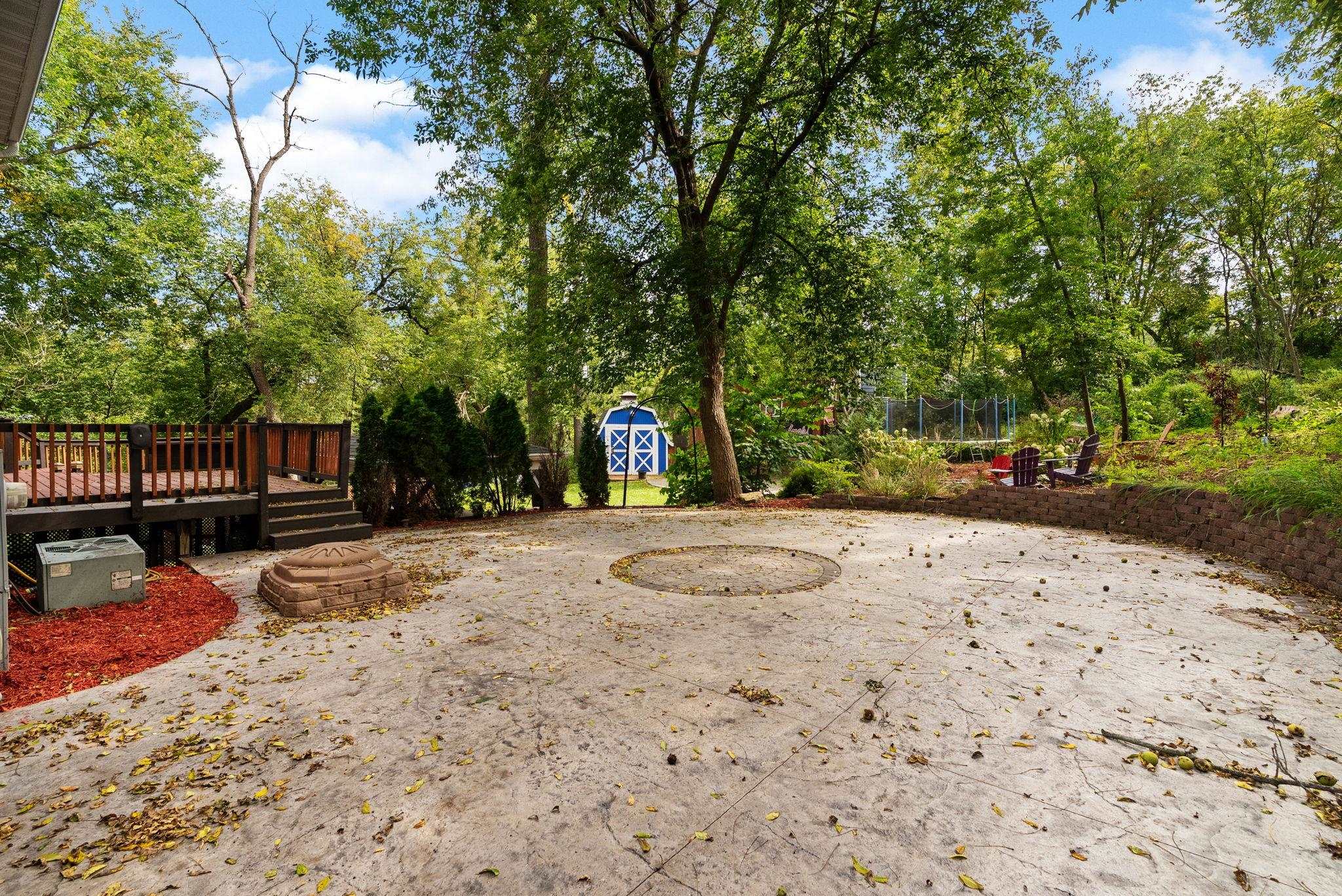 222 Grove Ridgeway Wi 53582 Ridgeway, WI 53582 - Photo 4 of 41