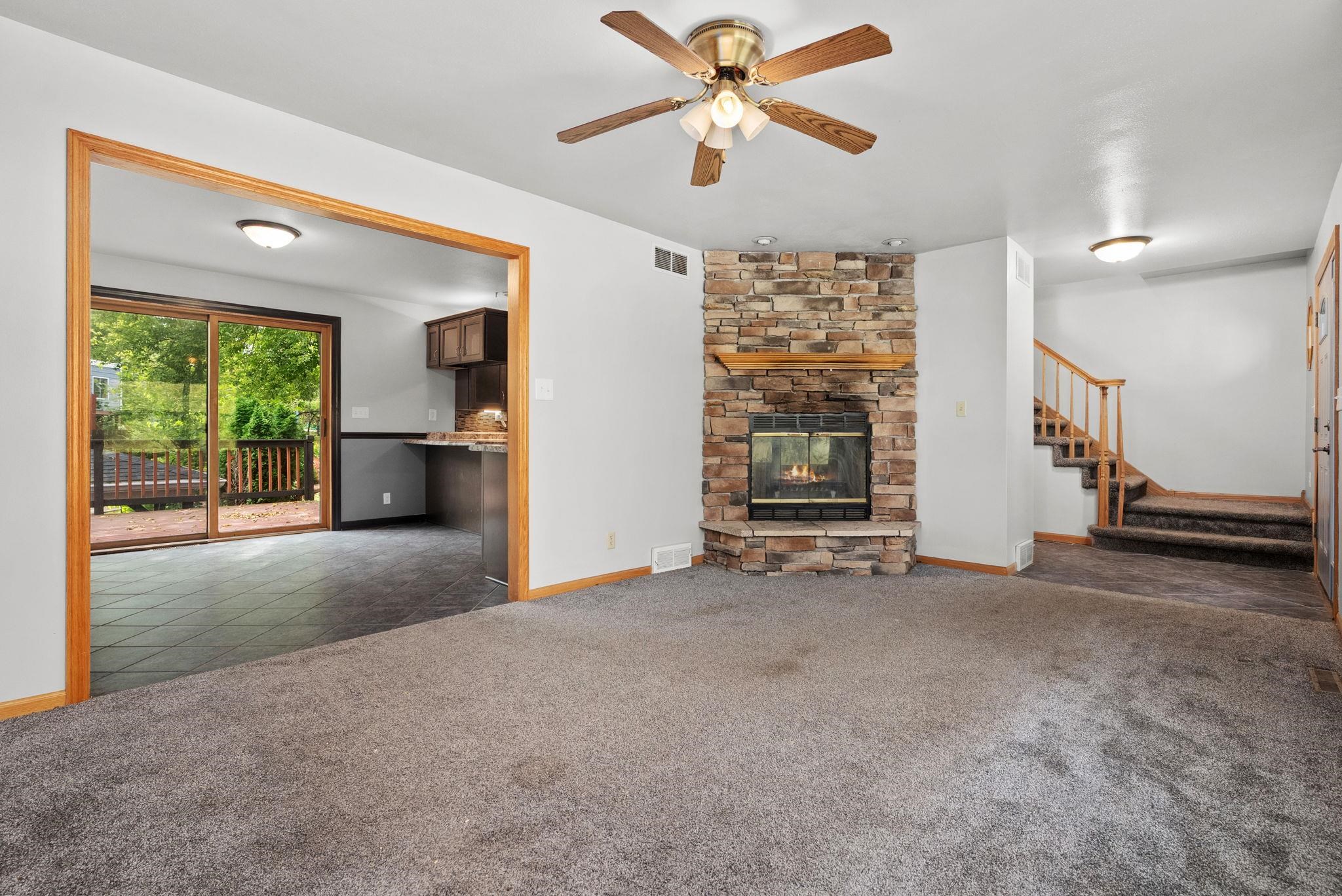 222 Grove Ridgeway Wi 53582 Ridgeway, WI 53582 - Photo 9 of 41