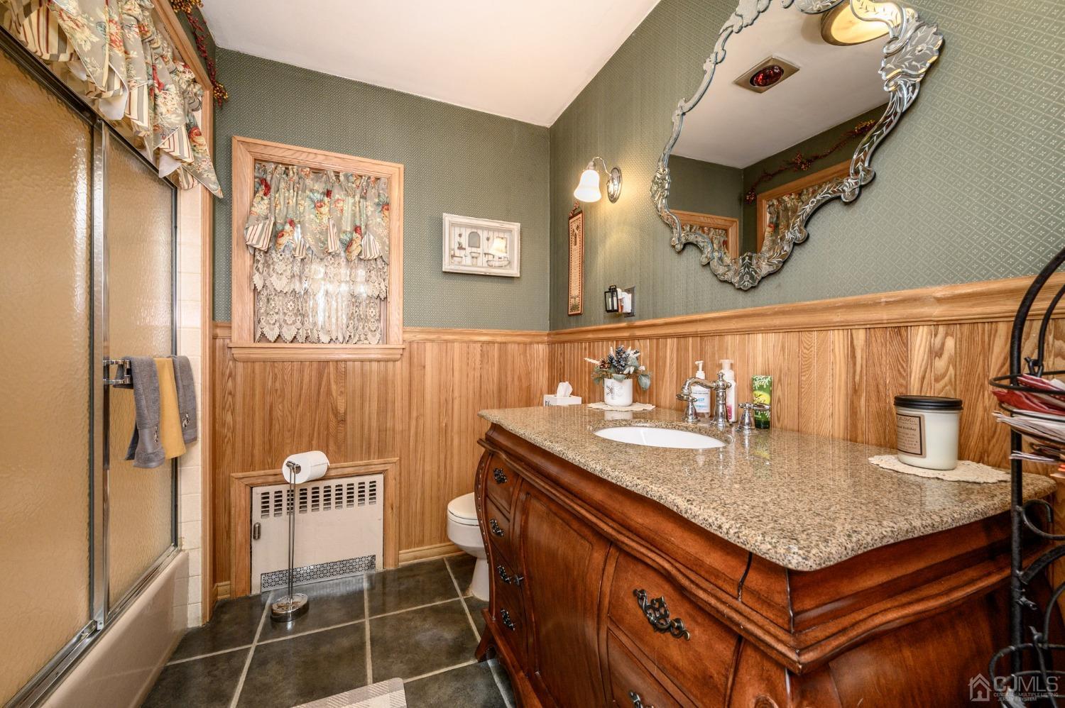 114 Morristown Road Linden, NJ 07036 - Photo 20 of 43 Gallery Image 20