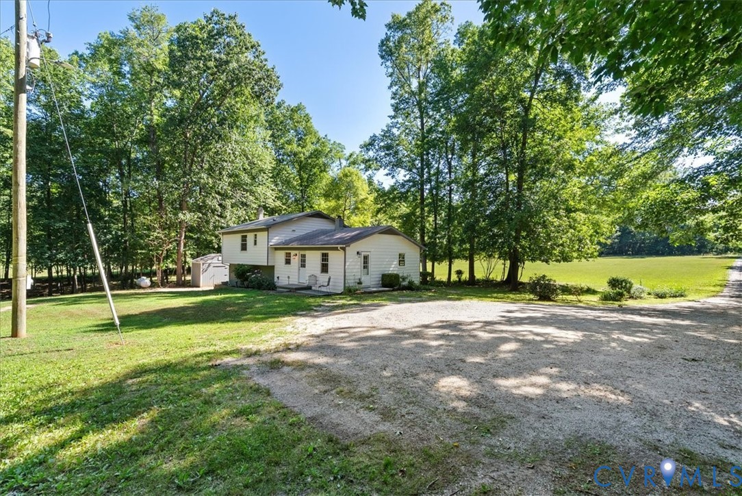 2829 Winningham Road Crewe, VA 23930 - Photo 27 of 45