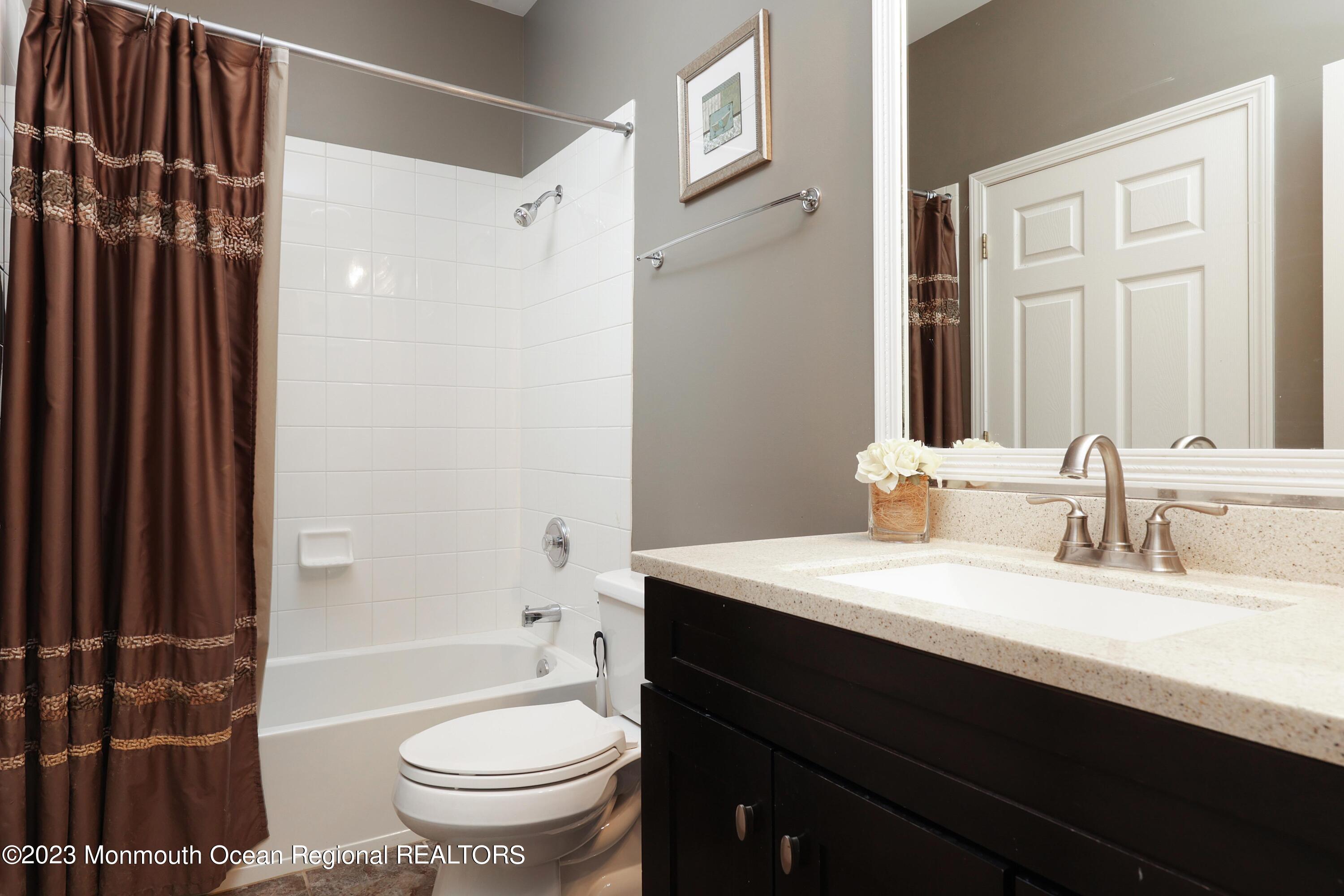 274 Burlington Road Freehold, NJ 07728 - Photo 18 of 48 758A5332