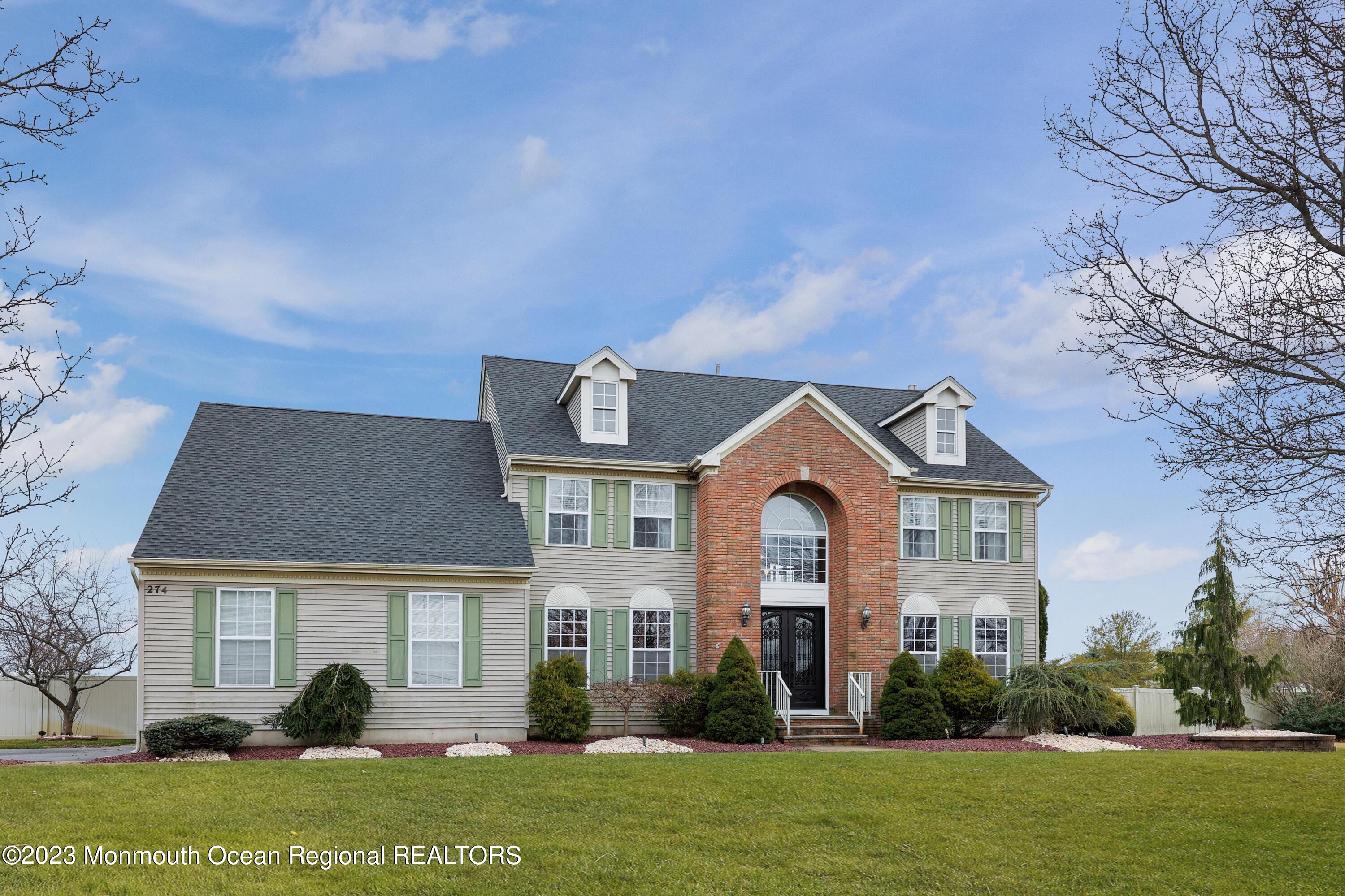 274 Burlington Road Freehold, NJ 07728 - Photo 3 of 48 758A5387_88_89_90_91