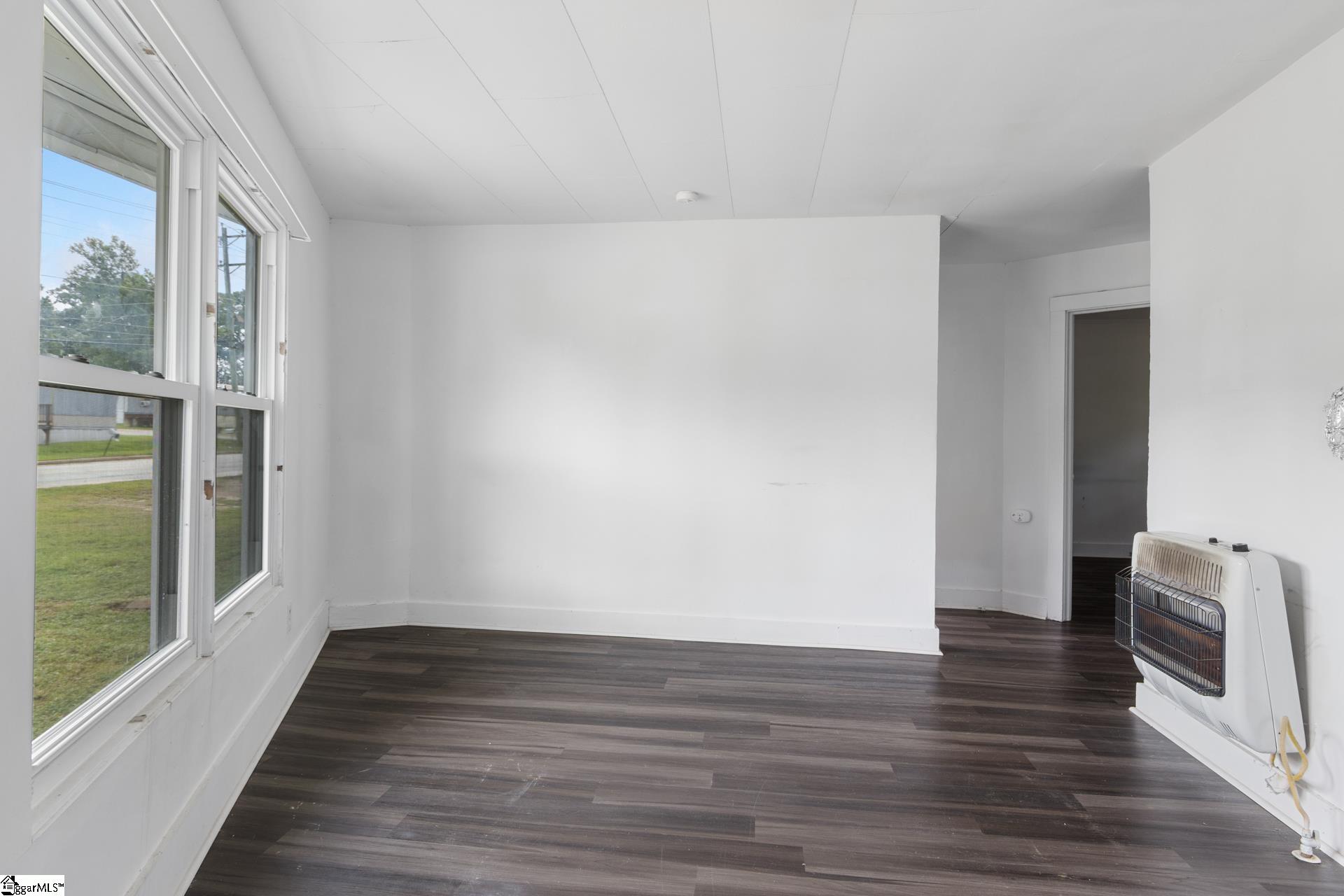 107 North Bell Street, Unit 111N Clinton, SC 29325 - Photo 20 of 37