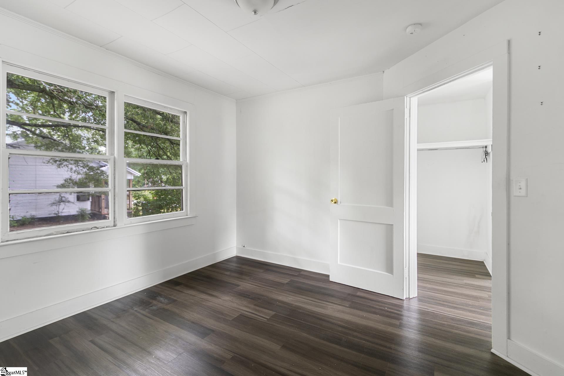 107 North Bell Street, Unit 111N Clinton, SC 29325 - Photo 26 of 37