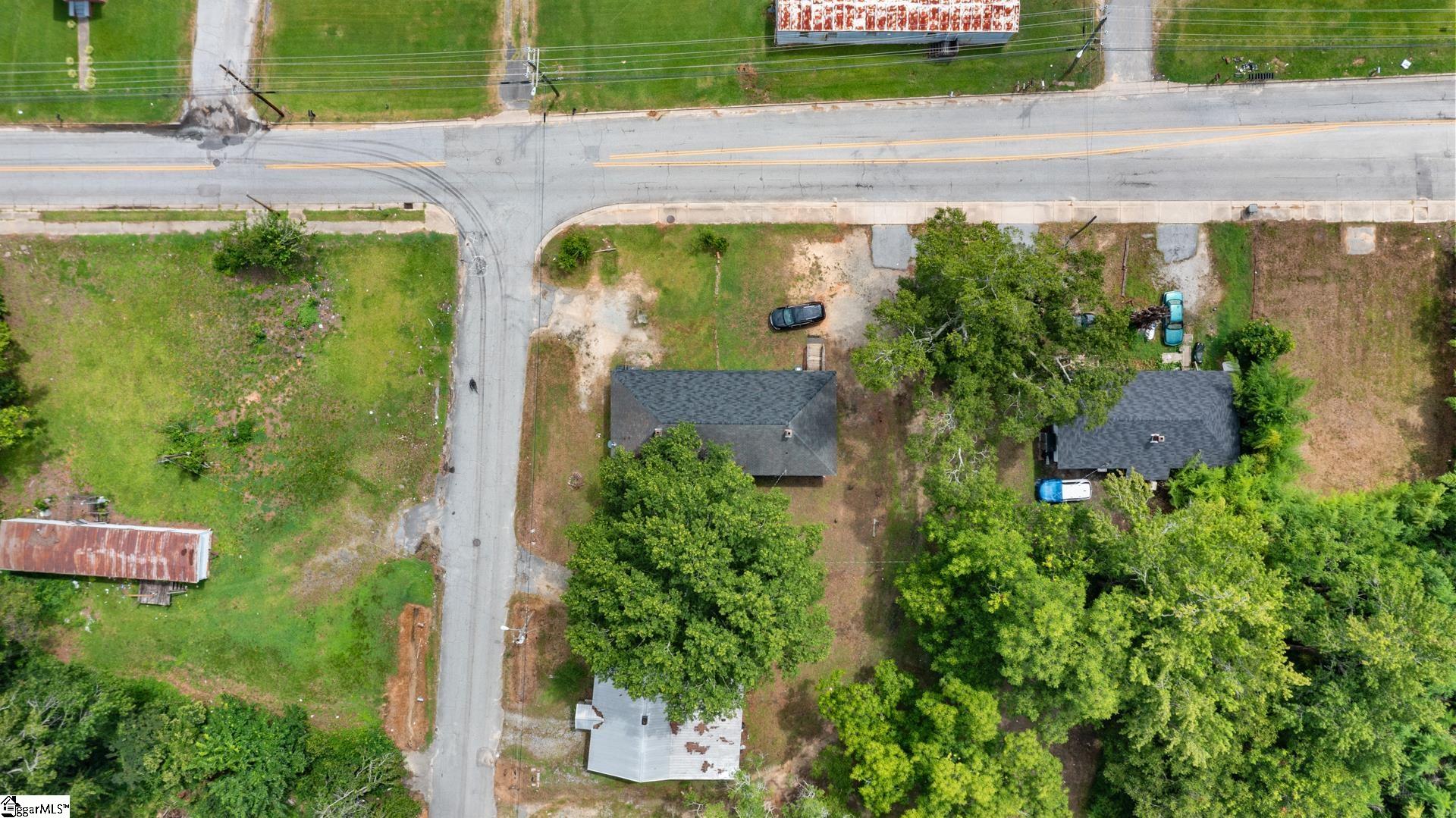 107 North Bell Street, Unit 111N Clinton, SC 29325 - Photo 35 of 37