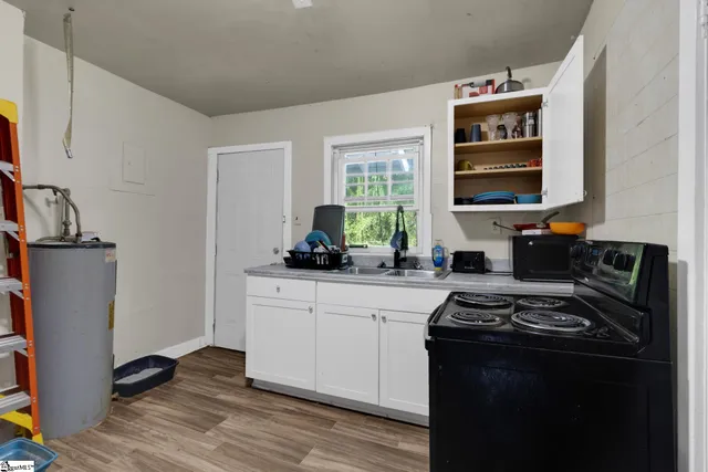 $245,000 | 107 North Bell Street, Unit 111N, Clinton, SC 29325