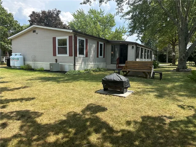 $103,000 | 225 Sunset Drive, Clarendon, NY 14470