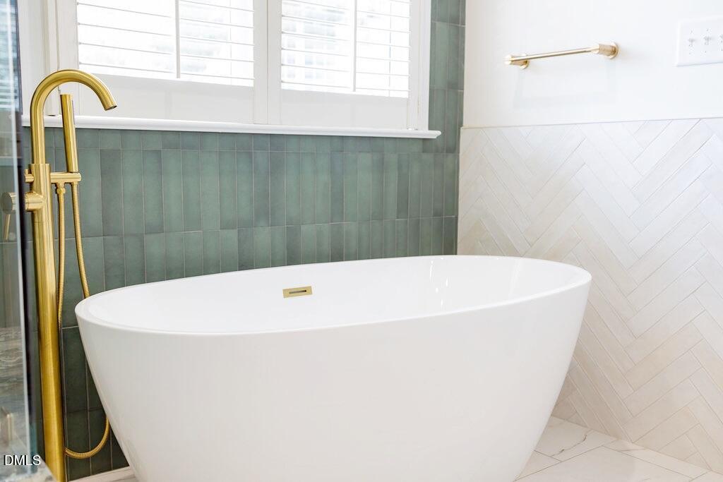 1009 Neuse Ridge Drive Clayton, NC 27527 - Photo 20 of 39 Tile work Master Bath use