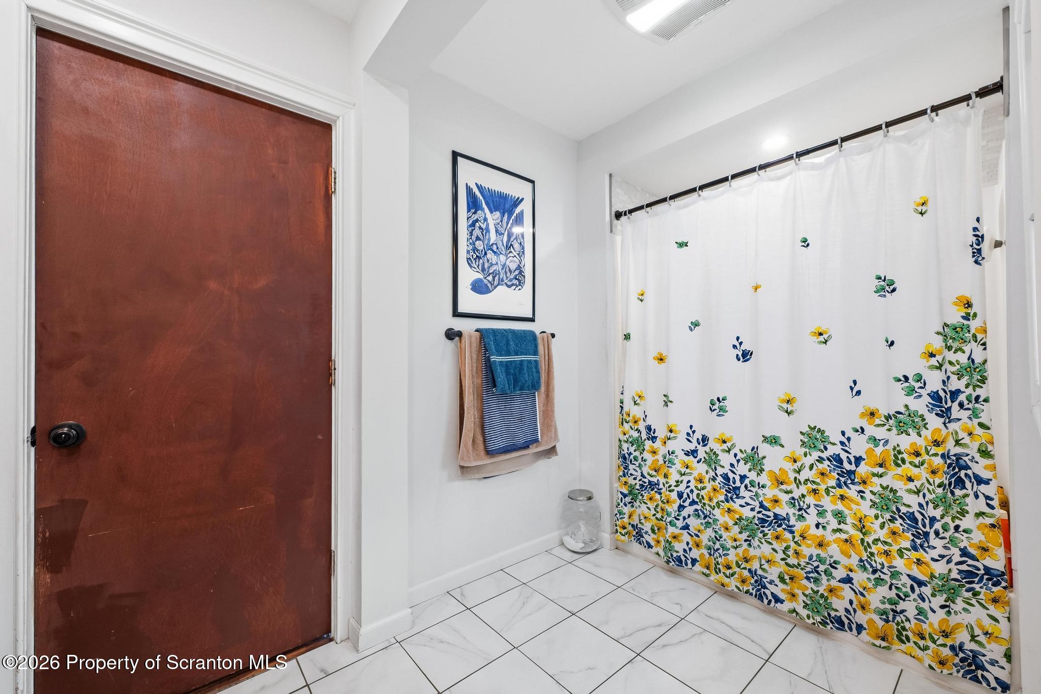 511 Fallon Street Old Forge, PA 18518 - Photo 21 of 41 DSC_1026