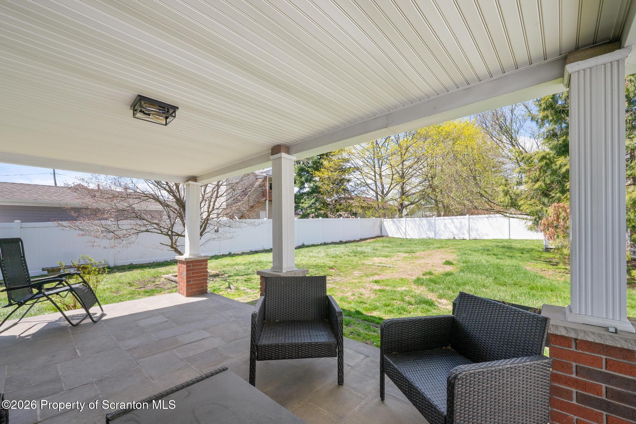 511 Fallon Street Old Forge, PA 18518 - Photo 34 of 41 DSC_0988-2