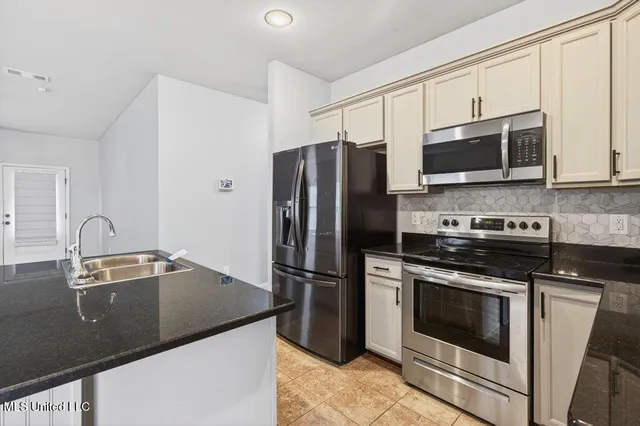 $269,900 | 14086 Harley Drive, D'Iberville, MS 39540