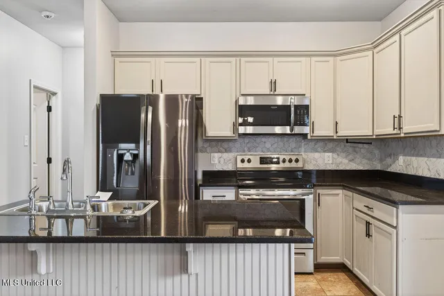 $269,900 | 14086 Harley Drive, D'Iberville, MS 39540