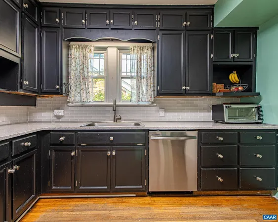 $369,900 | 908 Woodrow Avenue, Waynesboro, VA 22980