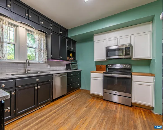 $369,900 | 908 Woodrow Avenue, Waynesboro, VA 22980