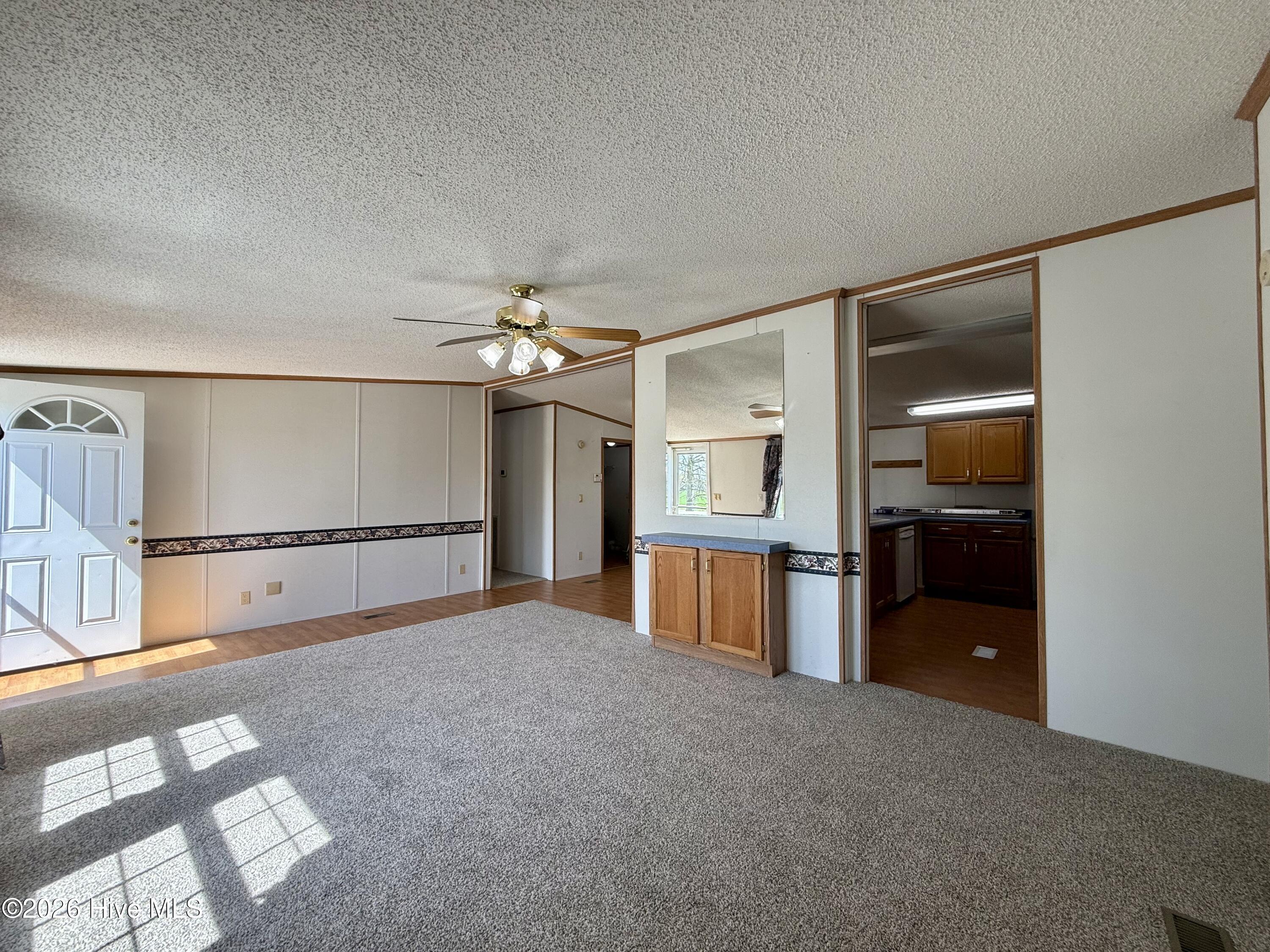 6484 Prison Camp Road Williamston, NC 27892 - Photo 19 of 56 Living Room