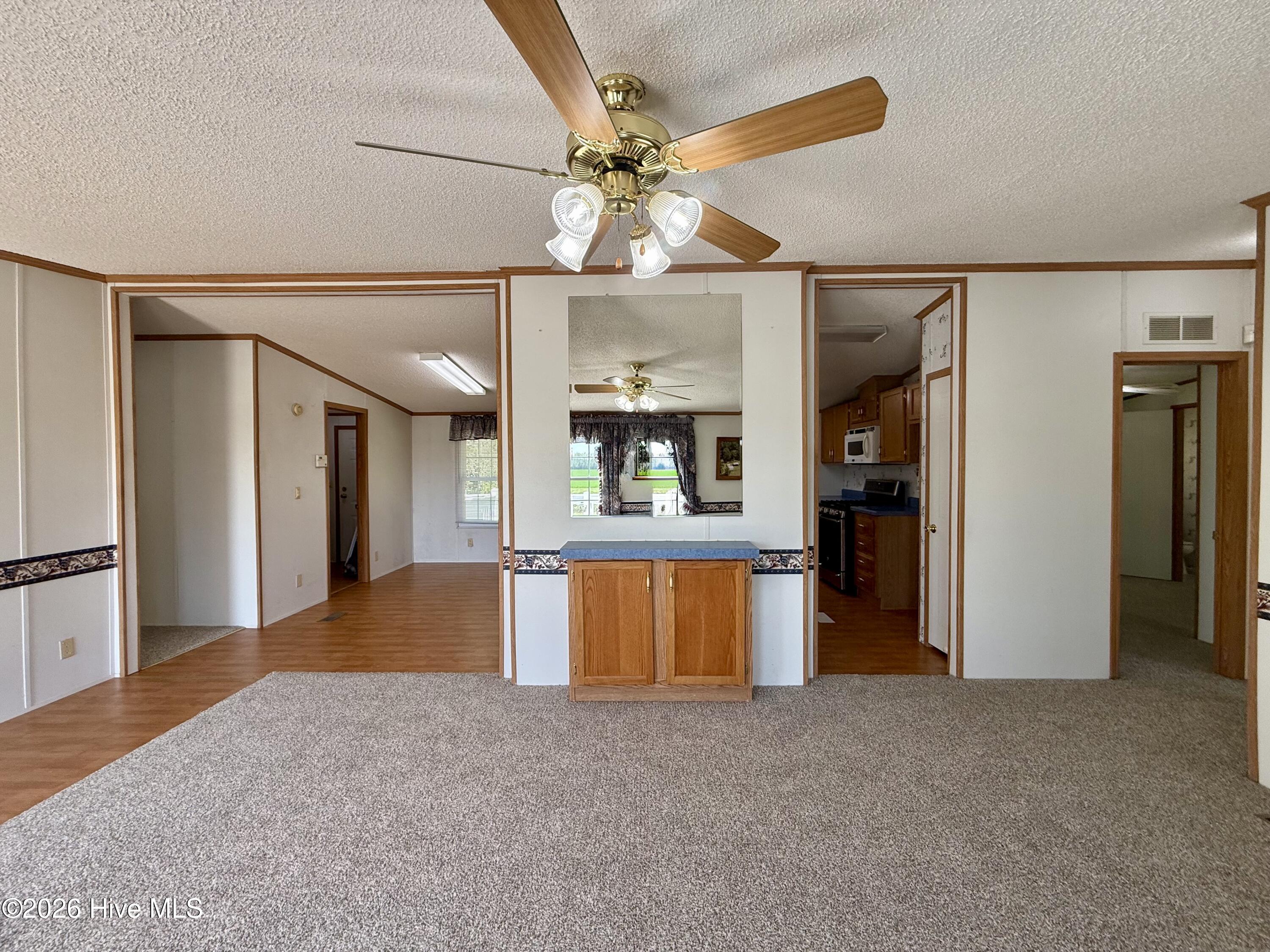 6484 Prison Camp Road Williamston, NC 27892 - Photo 20 of 56 Living Room