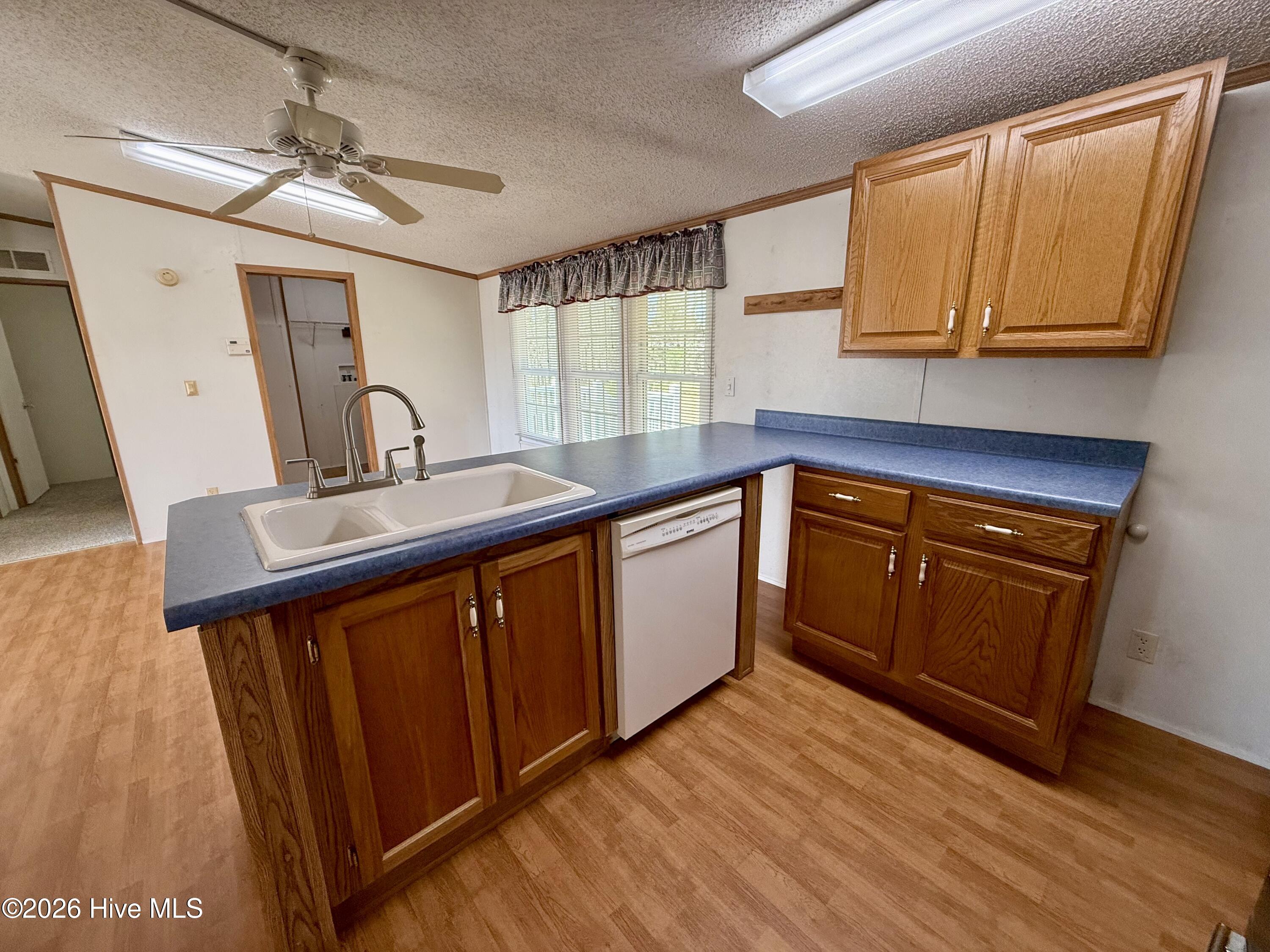 6484 Prison Camp Road Williamston, NC 27892 - Photo 25 of 56 Kitchen