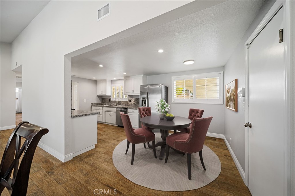 6113 Riverside Avenue Rialto, CA 92377 - Photo 10 of 65