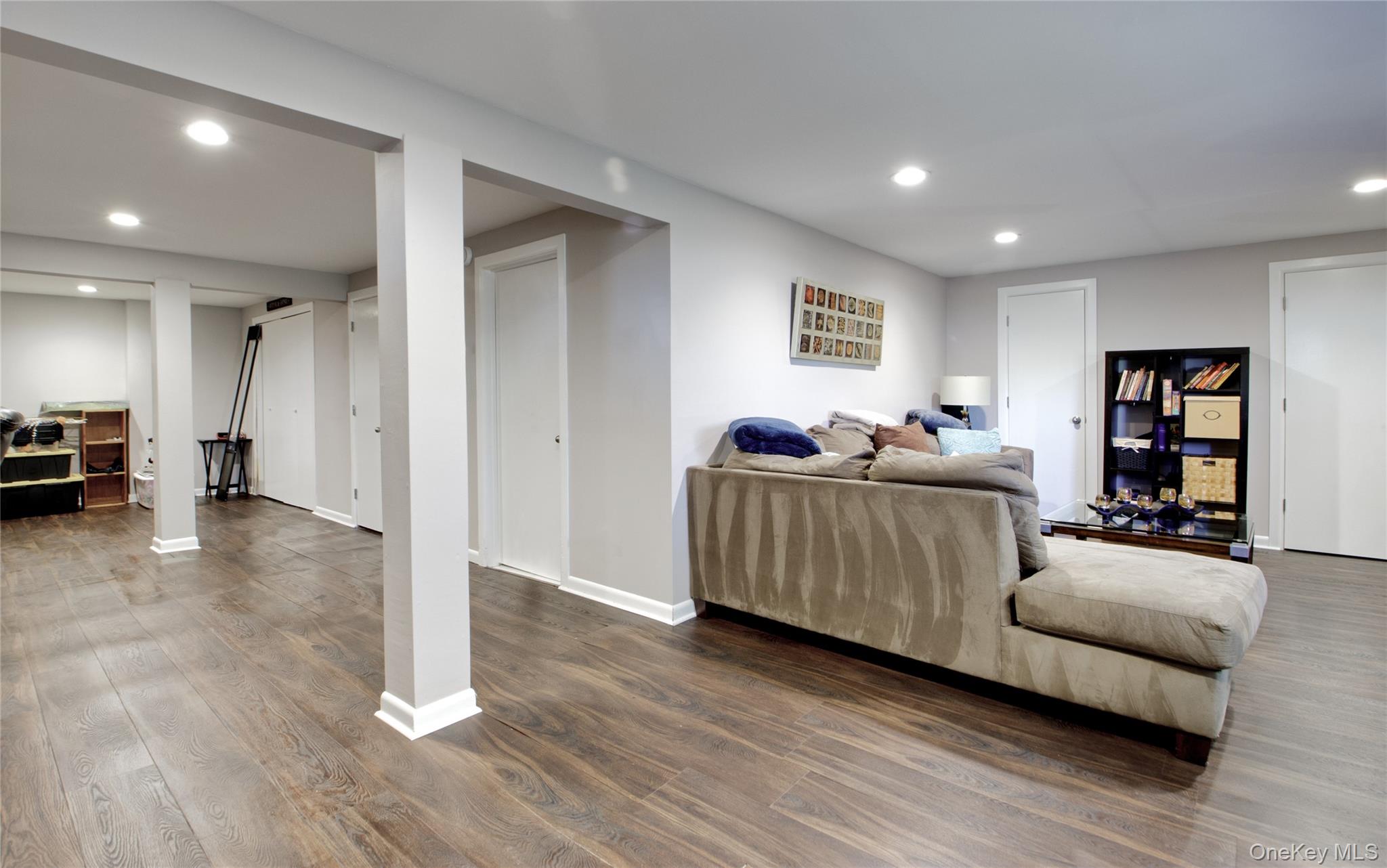 26 Summit Cir Drive Mahopac, NY 10541 - Photo 23 of 32 a living room with furniture and a couch