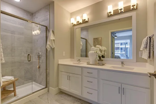 $4,343 | 212 10th Avenue South, Unit 104, Minneapolis, MN 55415